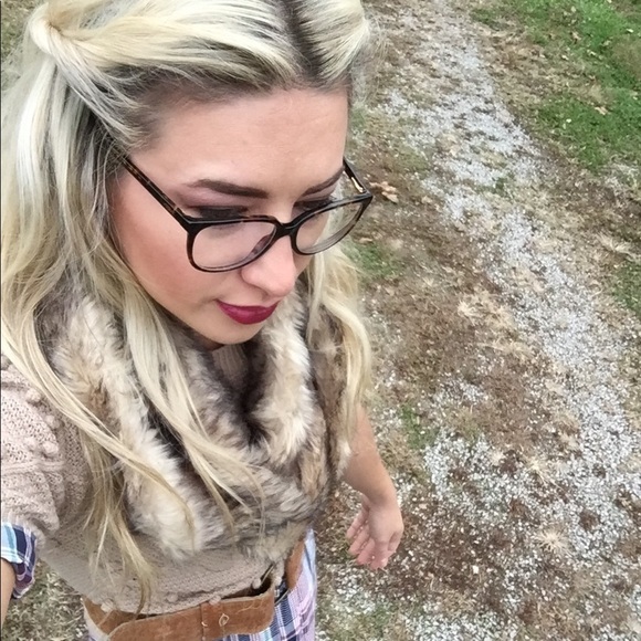 Going Live tonight!6:30 central,7:30 EST *LIKE* to be notified for a LIVE show!🤗 - Picture 6 of 8